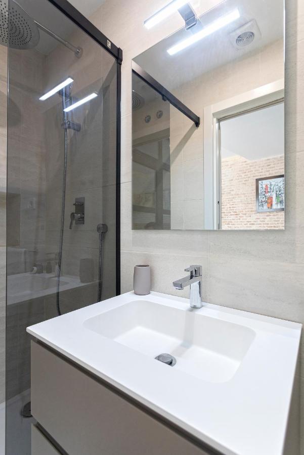 Genteel Home Castilla Terrace Sevilla Bagian luar foto