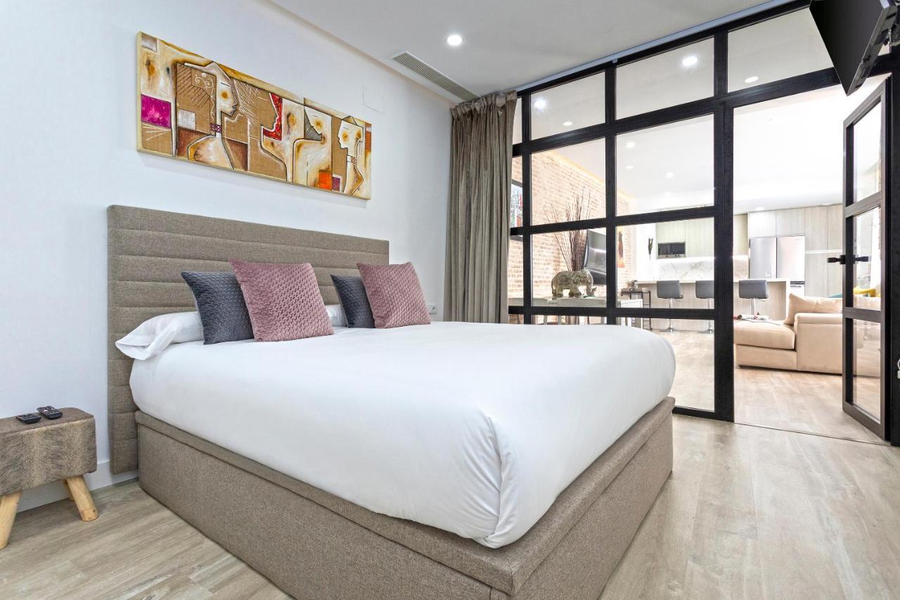 Genteel Home Castilla Terrace Sevilla Bagian luar foto