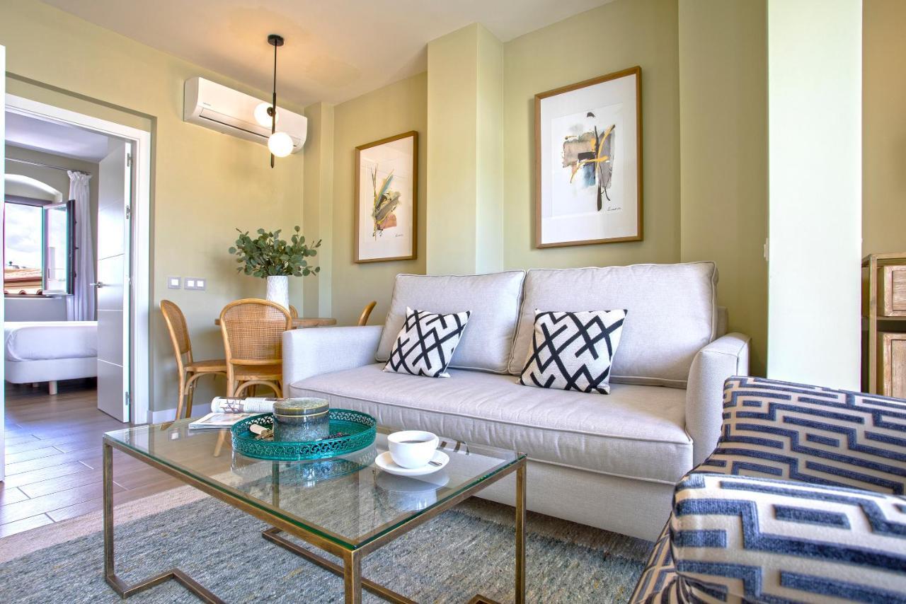 Genteel Home Castilla Terrace Sevilla Bagian luar foto